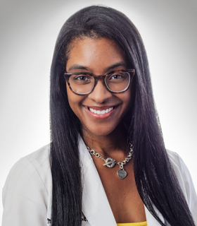melanie-mackey-headshots
